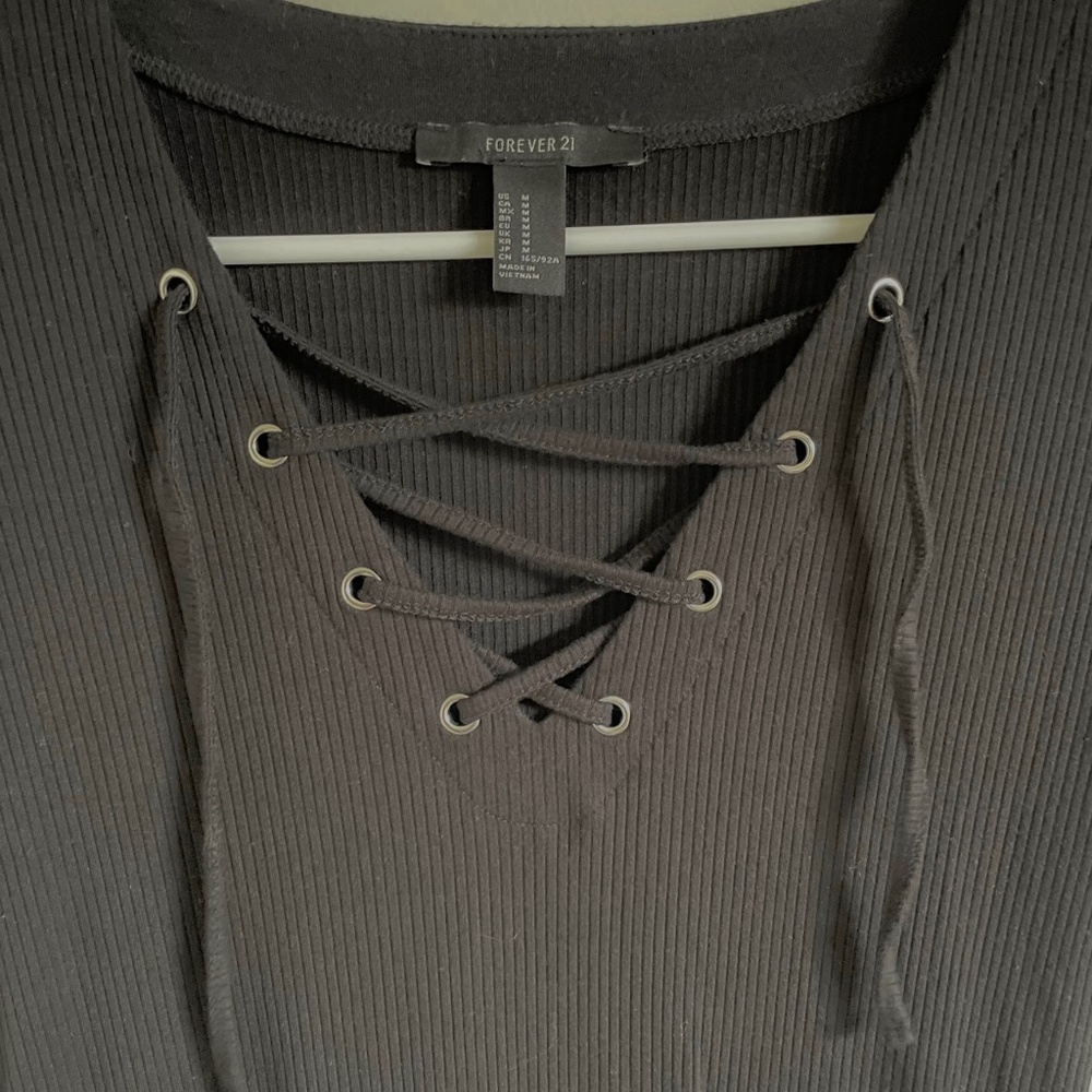 Lace up black ribbed short sleeve bodycon mini dress - Picture 4 of 4